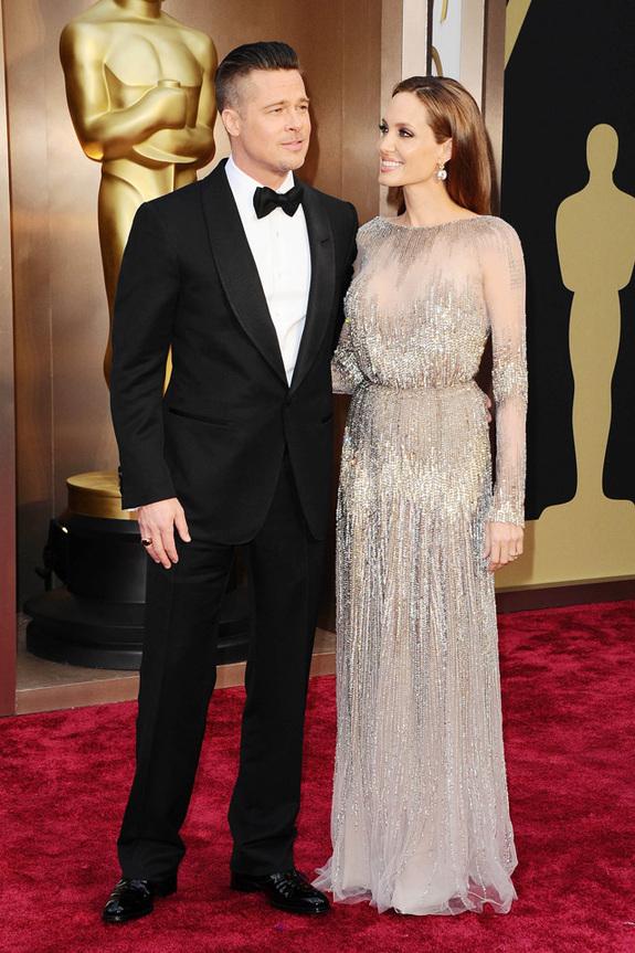 美国女演员安吉丽娜·朱莉和她的老公布拉德皮特