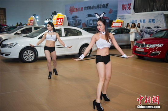靓模云集海南国际汽车博览会（组图）