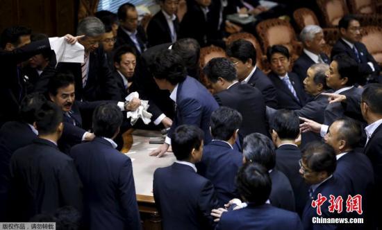 日本朝野政党安保法案攻防战迎来最后对决 -