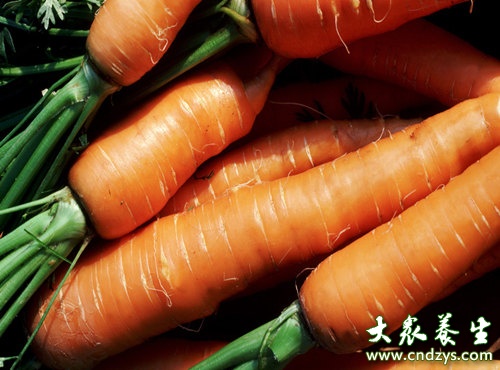 每天喝胡萝卜汁能健康淡斑 - 中国网要闻 - 中国