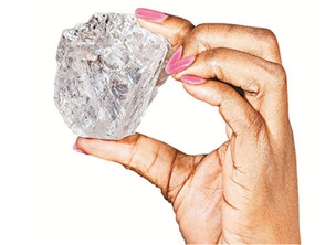 现世纪巨钻价值千万美元 一颗就破产的钻石除