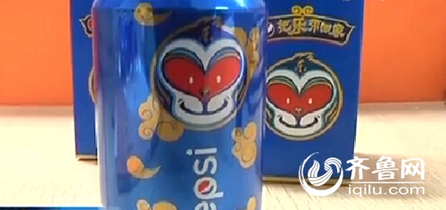 青島男子京東商城花萬元買可樂紀念罐 和贈品一樣(組圖)