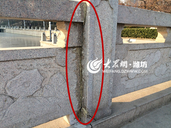 潍坊通济桥损坏维修用胶水粘 回应称系临时应急办法