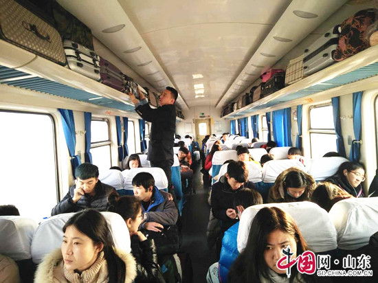 濱州火車站提前開啟春運模式 多措並舉確保乘車安全