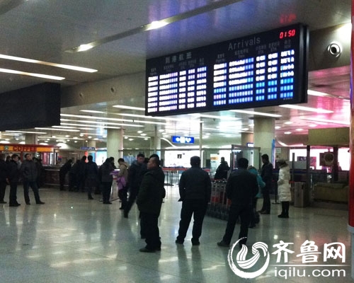 濟南機場春運首日運送旅客2.7萬人次 微信值機(圖)