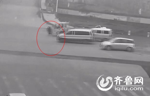 觸目驚心！濟南交警公佈2015年交通事故瞬間(組圖)