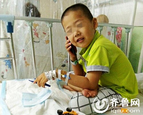 潍坊临朐5岁男孩患白血病 接受化疗11次花费近20万