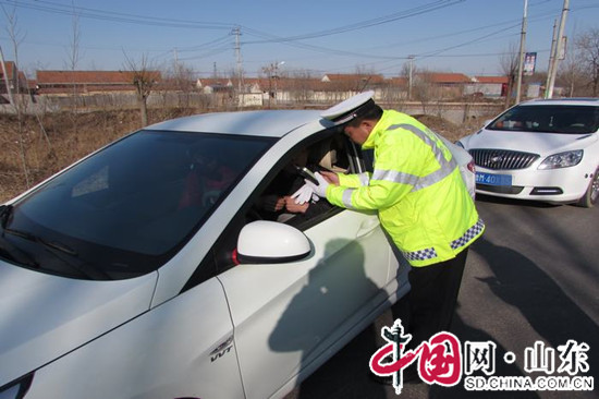濱州陽信交警節後持續開展酒後駕駛違法行為治理行動