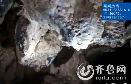 淄博哥倆半山腰發現溶洞 入口狹窄內部別有洞天