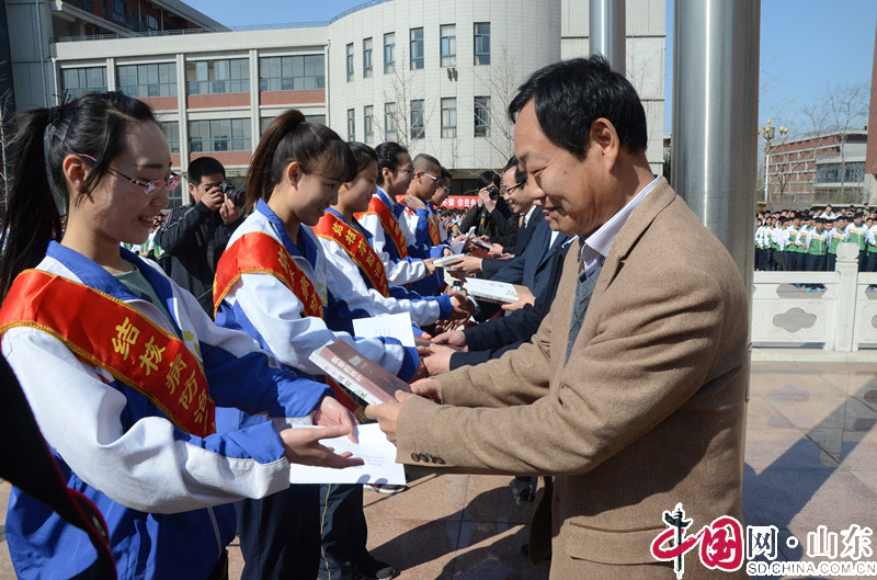 淄博市舉行“世界防治結核病日”宣傳進校園活動（組圖）