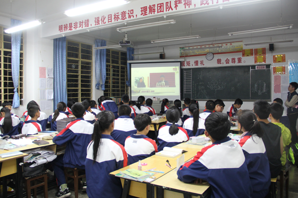 觀看“傳奇中國節·清明”感受中國傳統文化——我校各年級舉行“清明歸來話感悟”活動