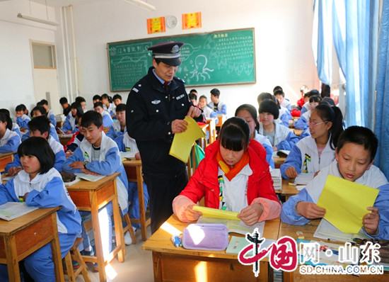 濱州惠民：法制進校園 志願服務在行動