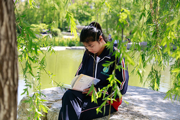 潍坊实验中学第五届读书节隆重举行