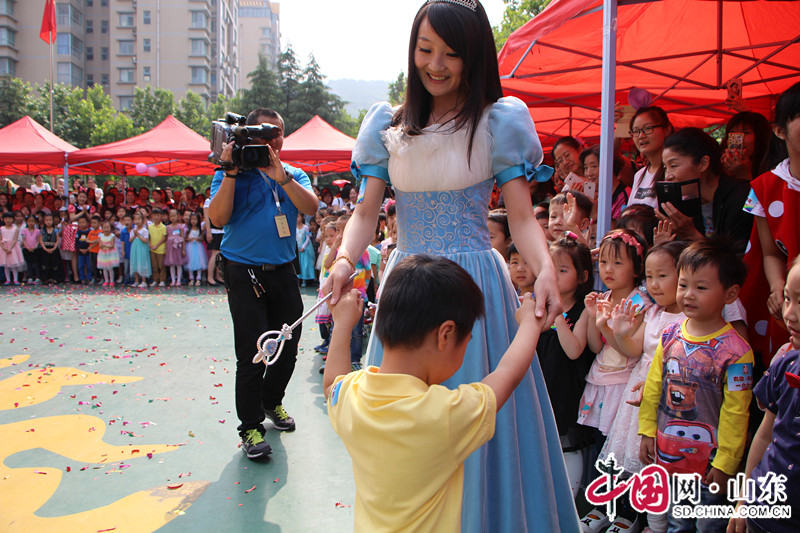 卓雅·大風車幼兒園慶六一彩虹小鎮嘉年華活動紀實