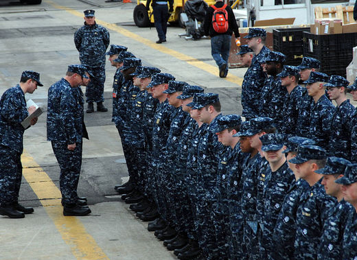 美國海軍陷腐敗醜聞 此案是罕見的現役將官受指控案例（組圖）