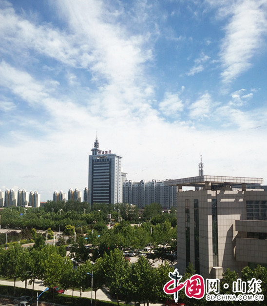 拍客濱州：暴雨過後現藍天白雲 景色迷人