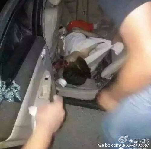 高考生無證酒駕 與超載貨車相撞4人當場死亡（組圖）