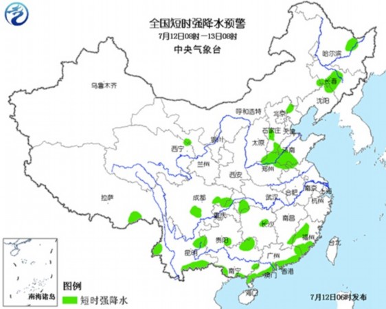 西北地區東部、華北、東北及黃淮等地需防範局地強降雨可能引發的山洪、地質災害及城鄉內澇等不利影響；另外，北方地區近期強對流天氣頻繁，還需加強防範短時強降雨、雷暴大風及局地冰雹等強對流天氣的危害。