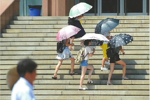 濟南昨迎8月首個高溫日 未來7天都有雨外出記得帶傘