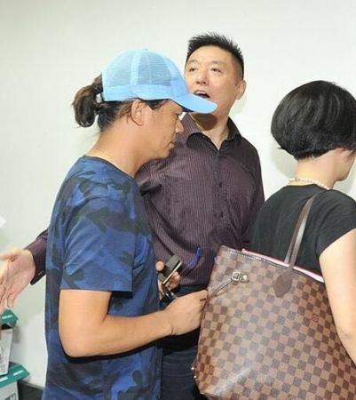 网友解读王宝强离婚:女方转移共同财产性质严