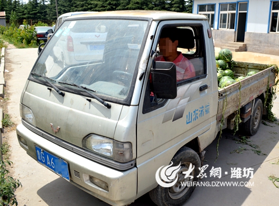 潍坊一男子无证驾驶货车上路 被罚千元拘留15日（图）