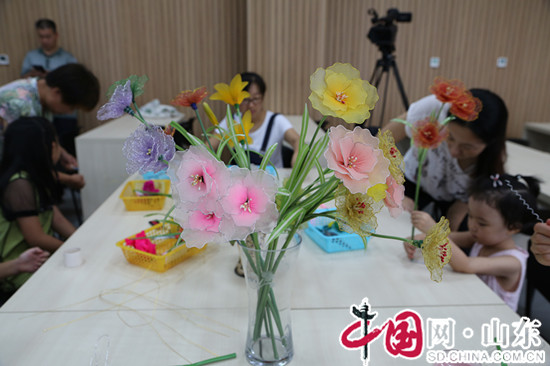 濱州市文化館：市民文化大講堂第9講絲網花製作開講