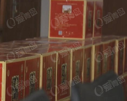 行銷人員擺攤賣酒稱包治百病 涉虛假宣傳