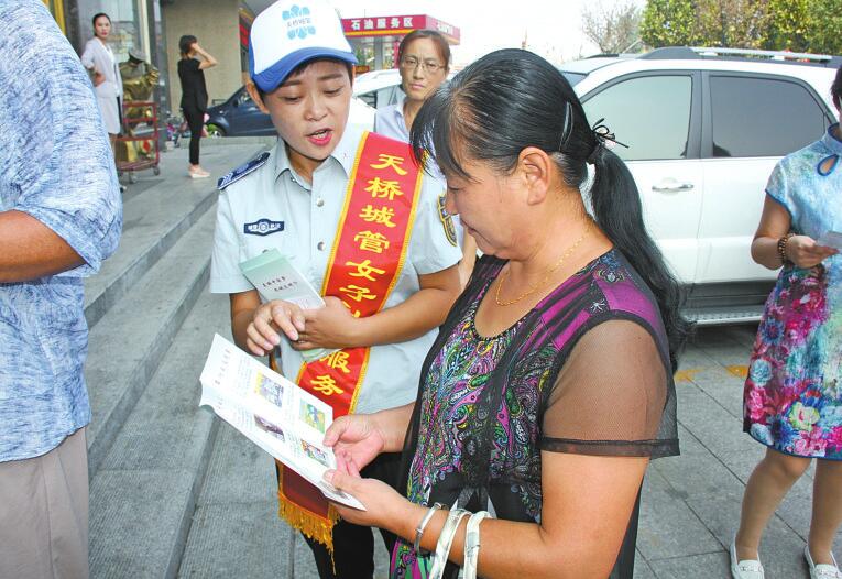 濟南城管進社區兩月辦實事300余件 廣受市民好評
