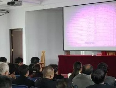 青州市人大组织代表观看换届选举警示教育片（图）
