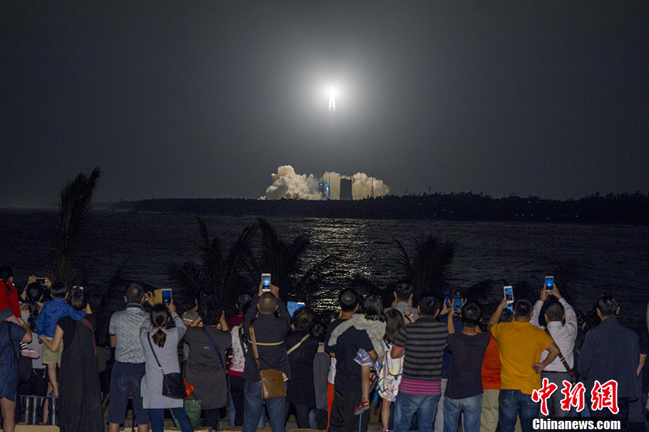 長征五號首發成功 起飛重量869噸(組圖)