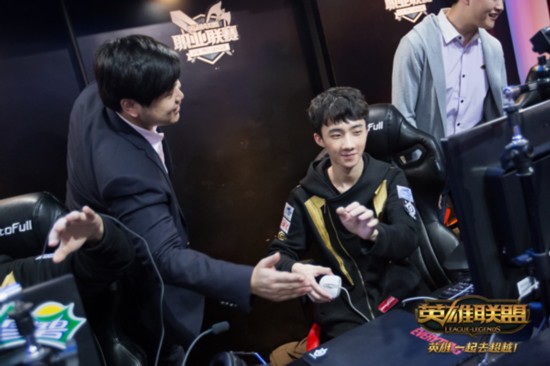 LPL:獠牙鋒利依舊 Snake的年終回顧 