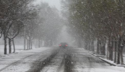 全國迎大範圍雨雪 氣溫將出現“跳崖式”下跌（組圖）