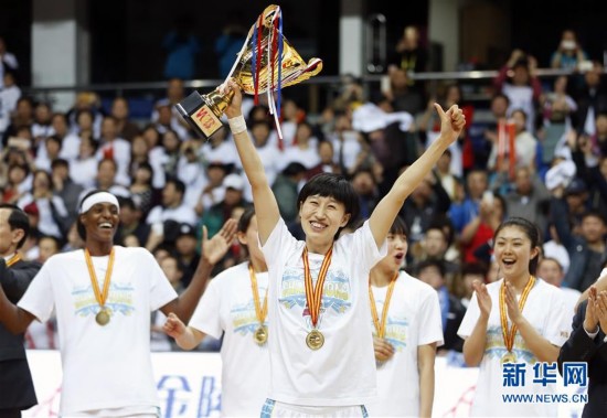（体育·专题）（5）篮球——北京女篮创佳绩 三夺联赛总冠军