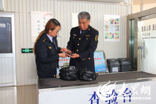 日照检验检疫局提醒境外旅客入境时禁止携带野菜