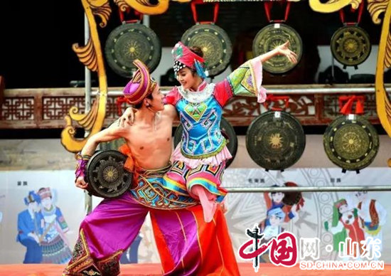 中国（临沂）首届非遗文化博览会在罗庄开幕 为期三天(组图)