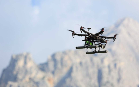 高校開專業培養無人機人才：一單航拍可賺千元