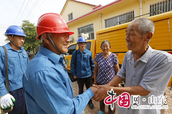 滨州沾化区供电公司:将电力优质服务送到村民的家门口（组图）