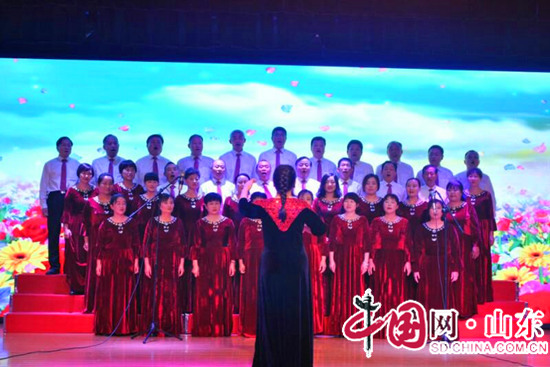 滨州开发区教育局老年合唱队喜获老教师合唱比赛金奖