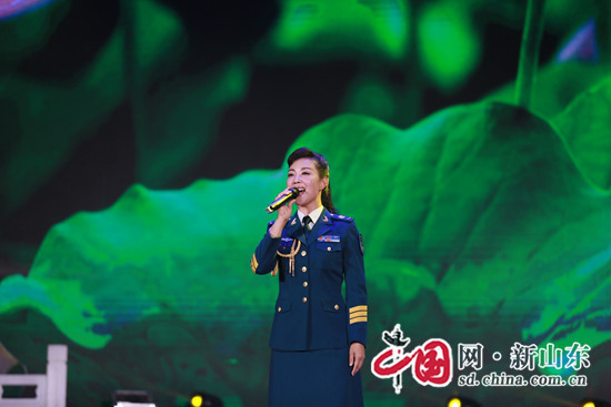 首届中国临沂红荷节7日在罗庄开幕 持续至7月15日
