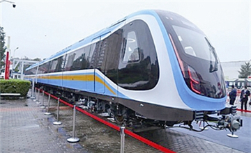 “青岛造”首列中国标准地铁在京首秀