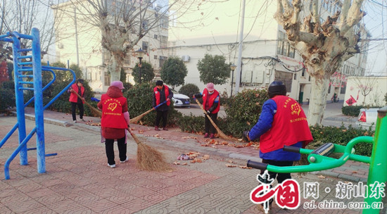 山东：济宁微山县驩城镇开展清洁家园志愿服务活动