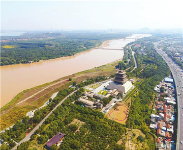 山东济南：黄河生态廊道成打卡新地标